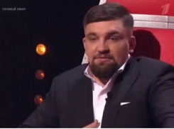 Баста спел хит со своей подопечной Эрой Канн, но это не помогло девушке стать победительницей проекта «Голос»