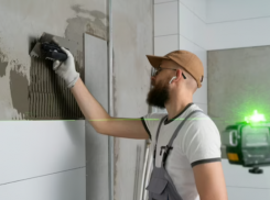 В Ростове компания ищет плиточников и маляров с опытом работы