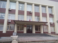 В Ростове будут судить начальника конвоя, допустившего побег рецидивиста с заточкой