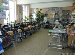 В Целине инвалидные  коляски и костыли можно взять напрокат