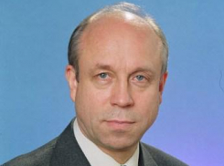 Уволенный преподаватель из Таганрога обвинил ростовских чиновников в умышленном снижении уровня жизни коллег