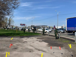 Под Ростовом четыре рынка окружили 3,5 тысячи силовиков