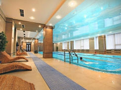 15-летняя школьница утонула в бассейне фитнес-клуба в Ростове 