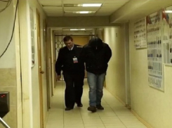 Опубликовано видео задержания грабителя «Бинбанка» в Ростове