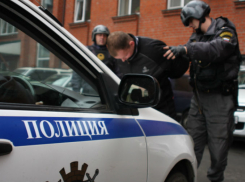 Шестерых подозреваемых в преступлениях задержали на Дону 
