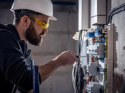 Электрик рассказал ростовчанам почему выключают свет и почему не стоит экономить на проводке