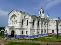 Юноша совершил «ювелирное» преступление в женском монастыре и попытался скрыться у знакомых в Ростовской области