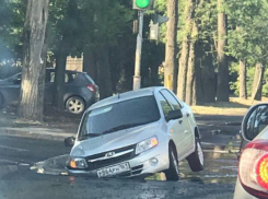 Автомобилист «нырнул» в асфальт в Ростове-на-Дону