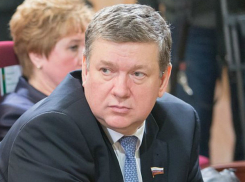 Умер сенатор от Ростовской области Евгений Бушмин