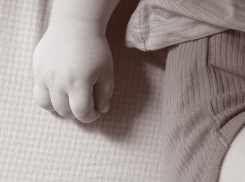 Родная мать морила двухлетнего ребенка голодом в Ростовской области