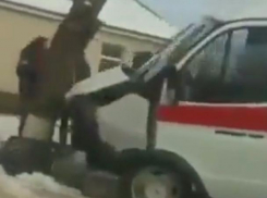 Жуткая авария в Ростове с участием скорой помощи попала на видео