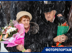 Для 96-летнего ростовского ветерана провели персональный парад