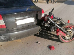 Двое подростков на мотоцикле пострадали в ДТП в Ростовской области 