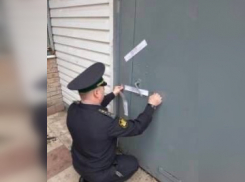 В Таганроге за нарушения закрыли магазин «Рак-Судак»