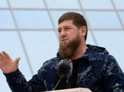 Рамзан Кадыров выступил за военное положение в регионах со средним уровнем реагирования, куда входит Ростовская область