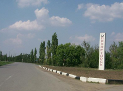 SHOT: ВСУ снова пытались атаковать горящую нефтебазу в Пролетарске