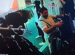 Торговцам рынка на Верхнем Темернике удалось снять на видео момент кражи
