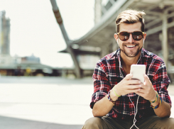 Россияне стали меньше слушать музыку