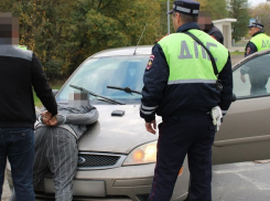 Полтора десятка мошенников в Ростовской области осудили по делу об инсценировках ДТП