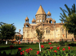 Улететь из Ростова в живописную Армению за смешные 499 рублей предлагает «Победа»