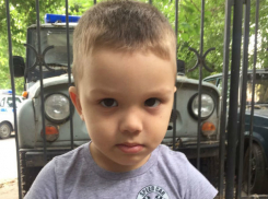 Родителей маленького кареглазого Тимура разыскивают в Ростове