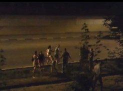 Массовая драка молодых людей в Батайске попала на видео