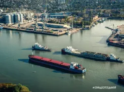 В Ростовской области на аукцион выставили причалы морского порта