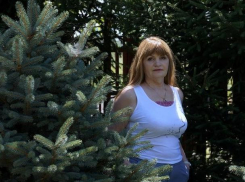 Мать сотрудника следкома, захватившего в заложники жену, еще недавно была министром ЖКХ Калмыкии