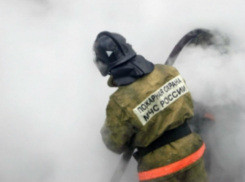 Пять человек эвакуировали из-за горящего подвала в жилой пятиэтажке Советского района Ростова