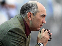 Курбан Бердыев останется на посту главного тренера ФК «Ростов» еще на два года 