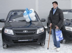 Инвалиды-производственники Ростовской области получили по измененной «Ладе-Гранте»