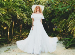 Соблазнительная красавица Татьяна Котова показала откровенный летний наряд