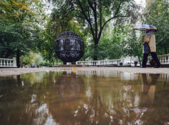 В Ростове на Пушкинской в 2023 году могут установить третий шар, посвященный сказкам поэта