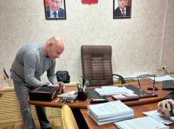 В Каменск-Шахтинском задержали замглавы администрации Романа Кравцова