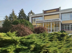 Ковидный госпиталь Азова заполнен на 100%