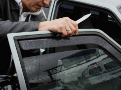 «Услужливый» таксист перепугал до смерти и обобрал своего пассажира в Ростове