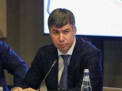 Сити-менеджер Ростова Логвиненко застрял в середине национального рейтинга мэров России