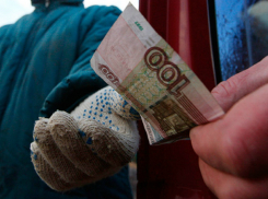 Гендиректор известного завода в Ростове задолжал своим работникам больше миллиона рублей