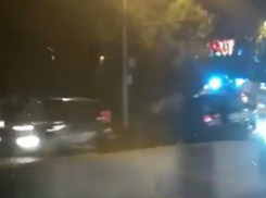 Тройное ДТП с двумя пострадавшими устроил молодой водитель Opel в Ростове на видео