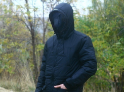 Разбойник из города шахтеров напал на женщину в Ростовской области