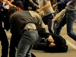 Молодые ростовчане устроили массовую драку в Первомайском районе