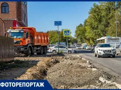Строительная техника, насыпи и разобранные тротуары: как реконструируют Особенную и Вавилова