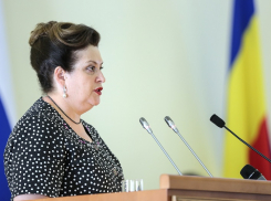 Экс-главе донского Минздрава Быковской и ее заму назначили бесплатных адвокатов