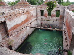 Парамоновские склады в Ростове-на-Дону продают за 8,8 млн рублей