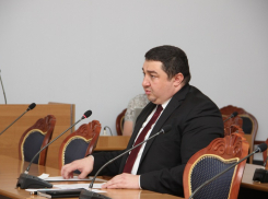 Стала известна причина задержания экс-главы управления торговли Ростова Тихонова