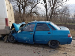 Только получивший права 18-летний лихач устроил массовую аварию в Ростовской области