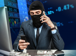 В Ростовской области 20-летняя девушка оформила кредиты на родителей и отдала лжеброкерам 5,3 млн рублей