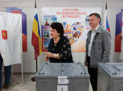 Юрий Слюсарь лидирует на выборах губернатора Дона