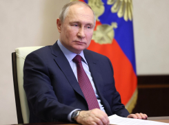 Путин наградил двух жителей Ростовской области за ремонт Крымского моста