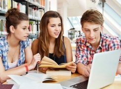 Аппаратура для изучения иностранного языка появилась в ростовской школе-интернате № 28